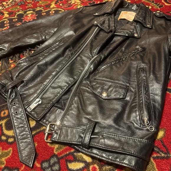 Vintage Excelled Fringe leather jacket Made In USA Quilt Lined Motorcycle - Picture 3 of 9